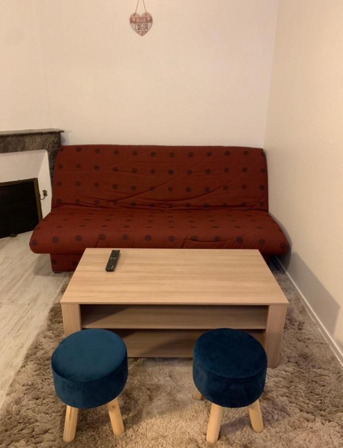 Studio Meuble Gare Angers Luaran gambar